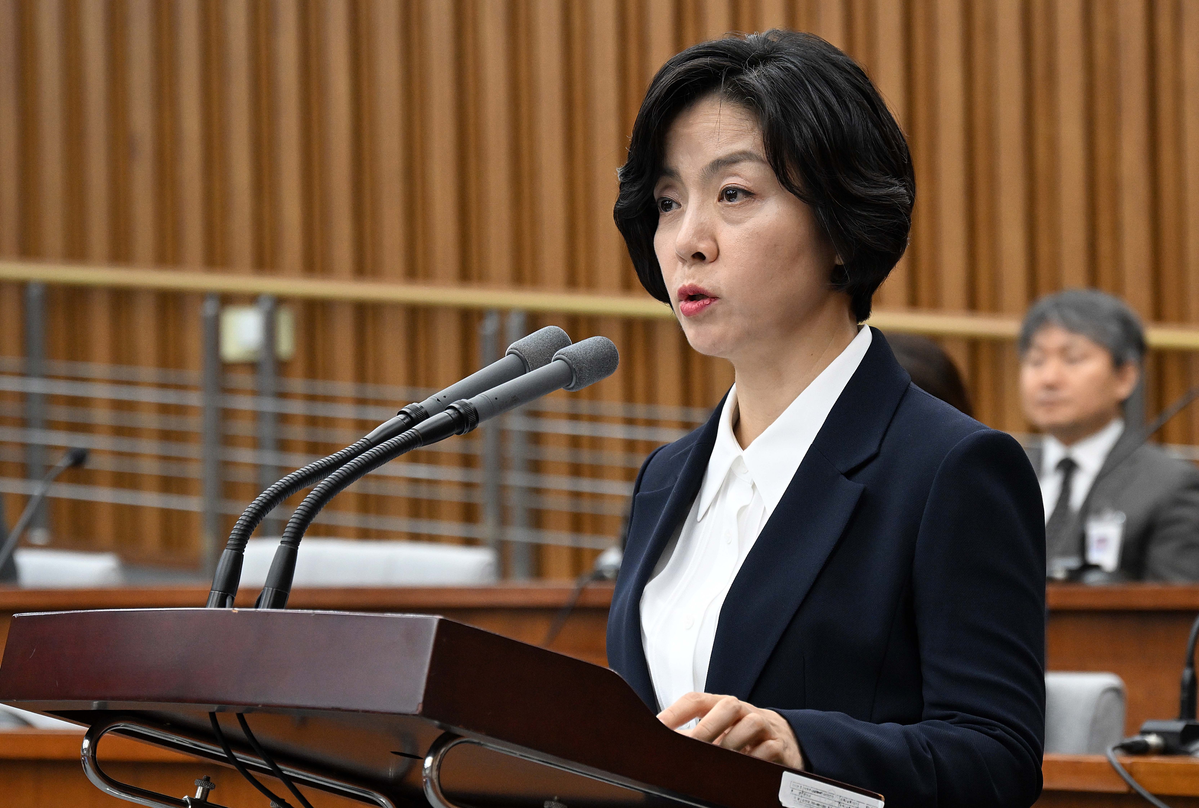 이숙연 대법관 후보자가 25일 서울 여의도 국회에서 열린 국회 인사청문특별위원회 인사청문회에서 모두발언하고 있다. 2024.7.25 오장환 기자