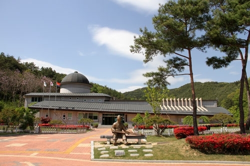 경북 고령군 대가야읍 쾌빈리 ‘정정골’에 자리잡은 우륵박물관. 고령군 제공