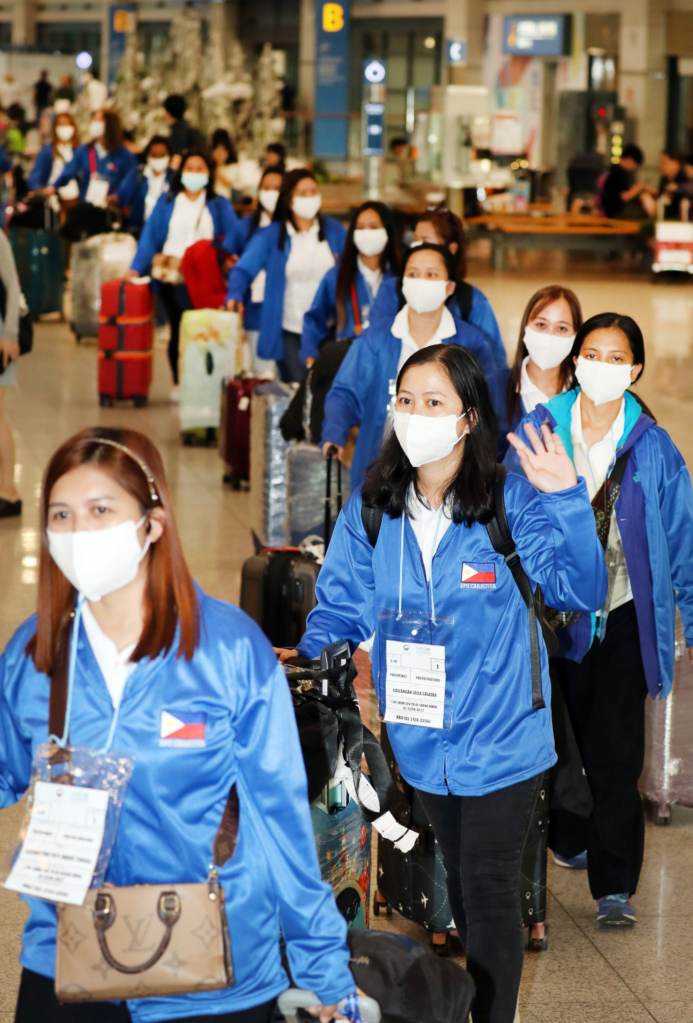 필리핀 가사관리사 첫 입국