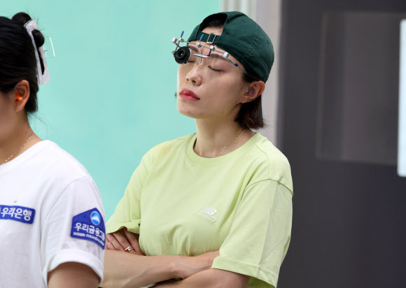 마인드 콘트롤 중인 김예지