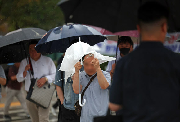 막을 수 없는 강한 비