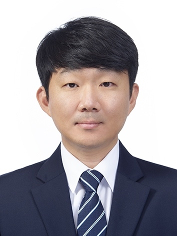 박정식 국립창원대 입학취업본부장