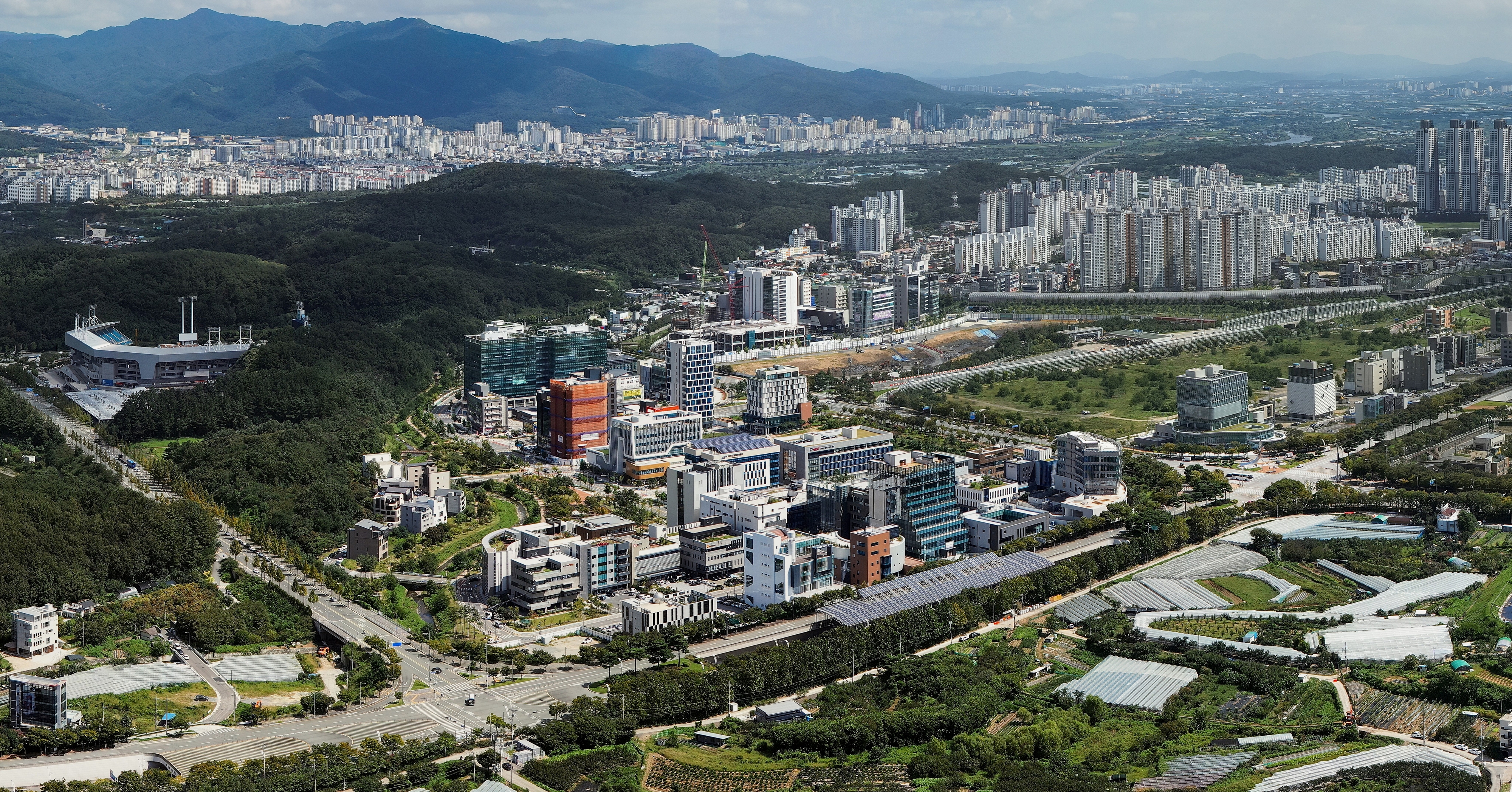 ‘비수도권 최대 디지털 혁신 거점’으로 탈바꿈한 수성구 대흥동 수성알파시티 전경. 대구시 제공