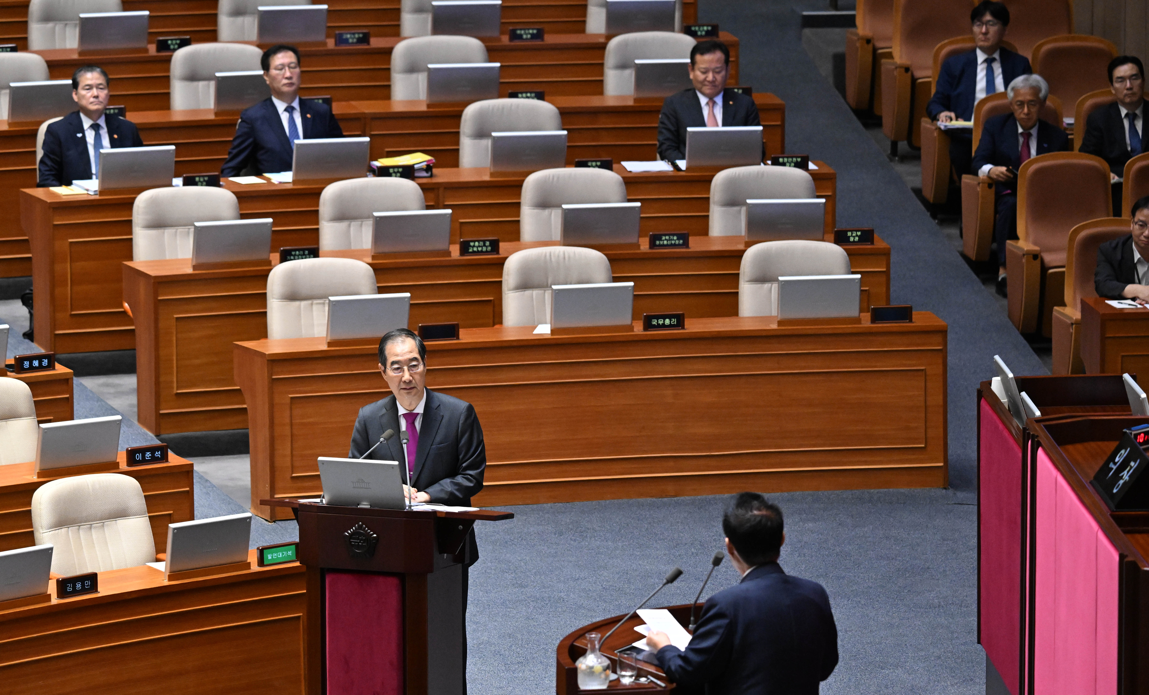 20년 인연의 설전… “지금은 나쁜 한덕수” “저 안 변했다”