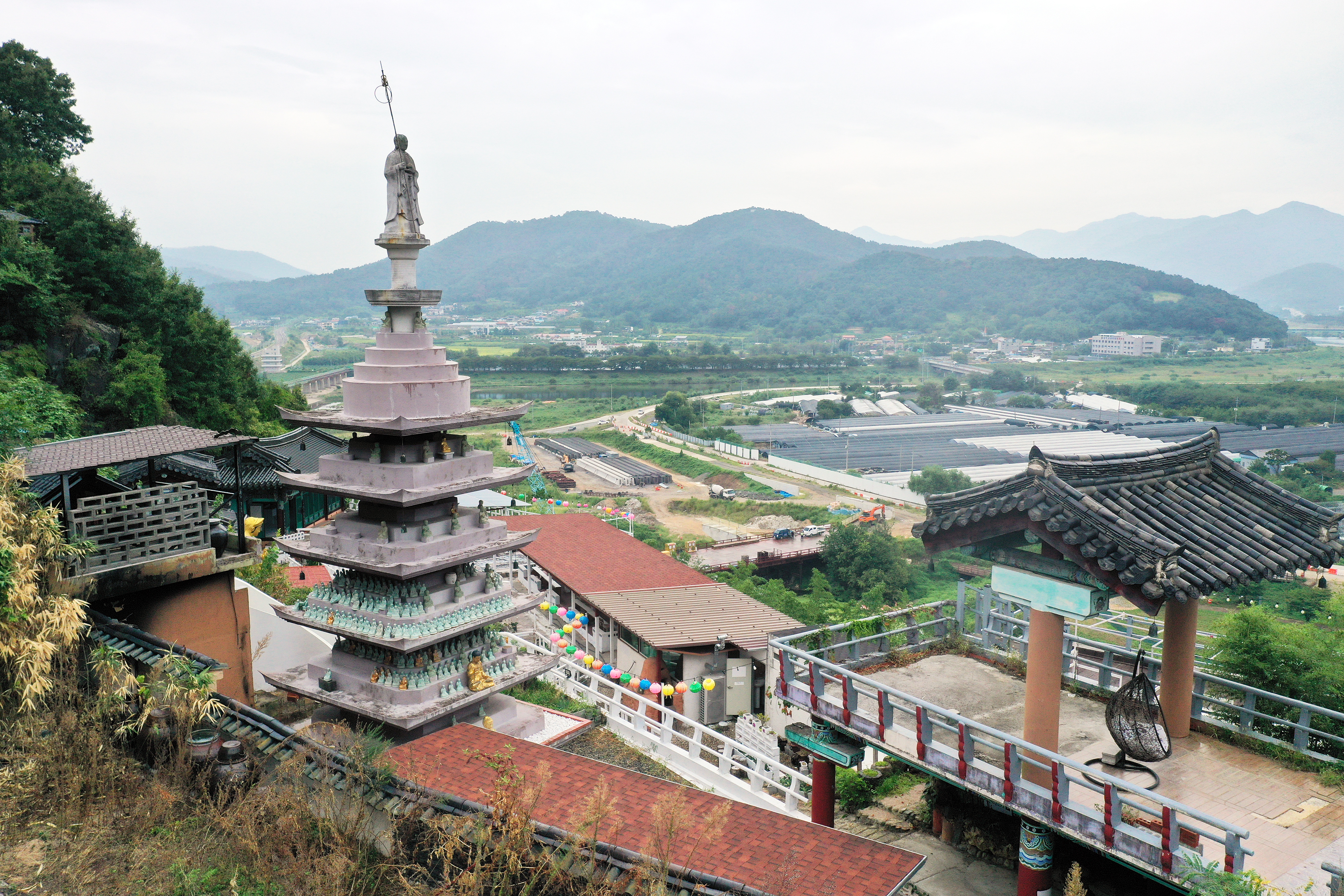 천경사 전경.