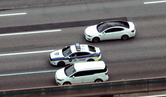 고속도로 법규위반차량 단속