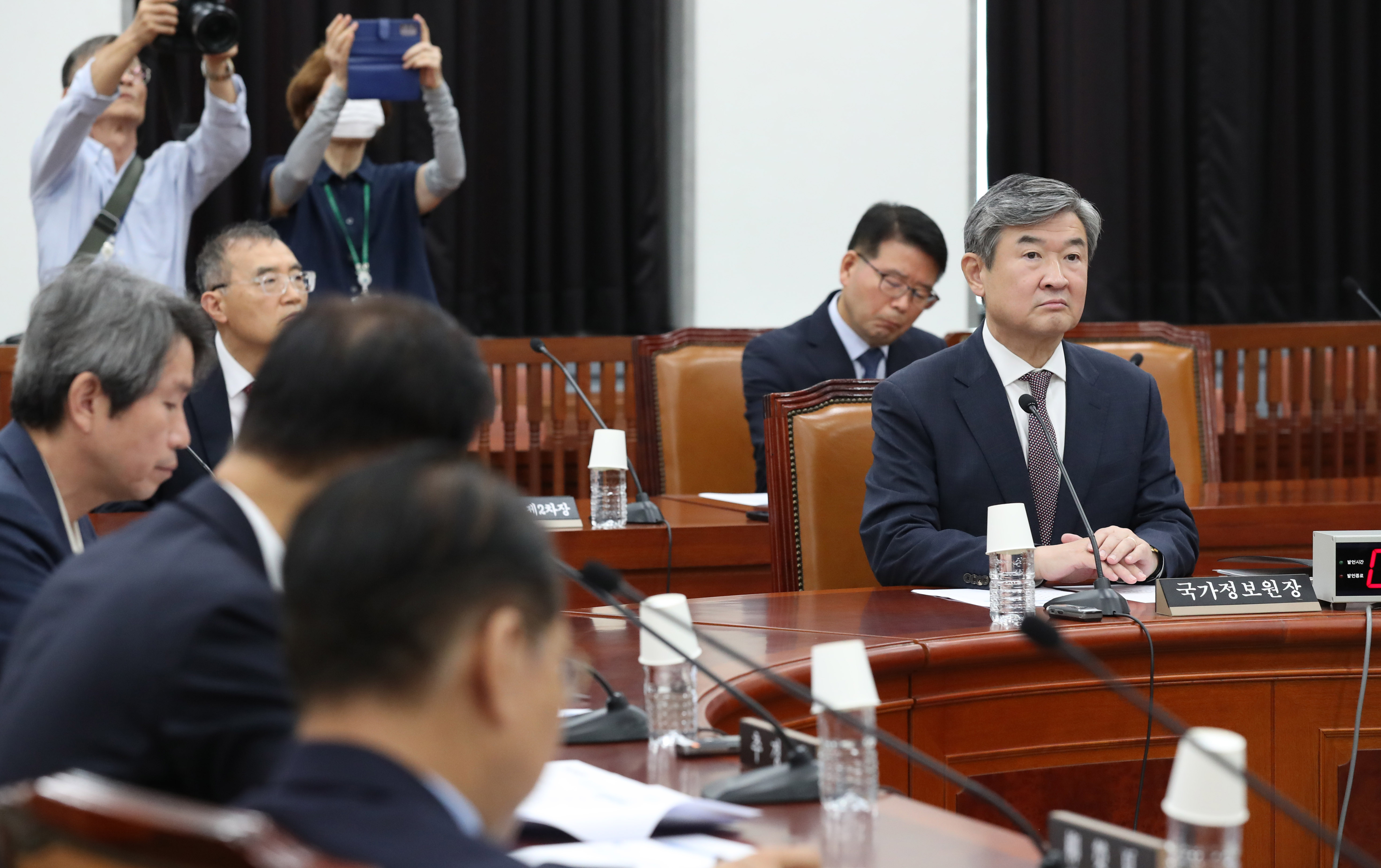 조태용 국가정보원장이 26일 국회에서 열린 정보위원회 전체회의에 출석해 있다. 연합뉴스