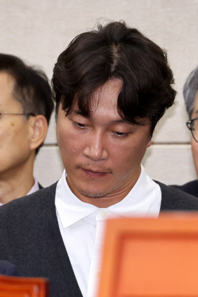 ‘환자 사망 사건 병원장’ 양재웅 국감 출석