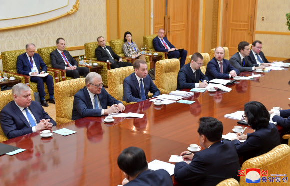 북러, 평양서 무역경제·과학기술협조위원회 제11차 회의