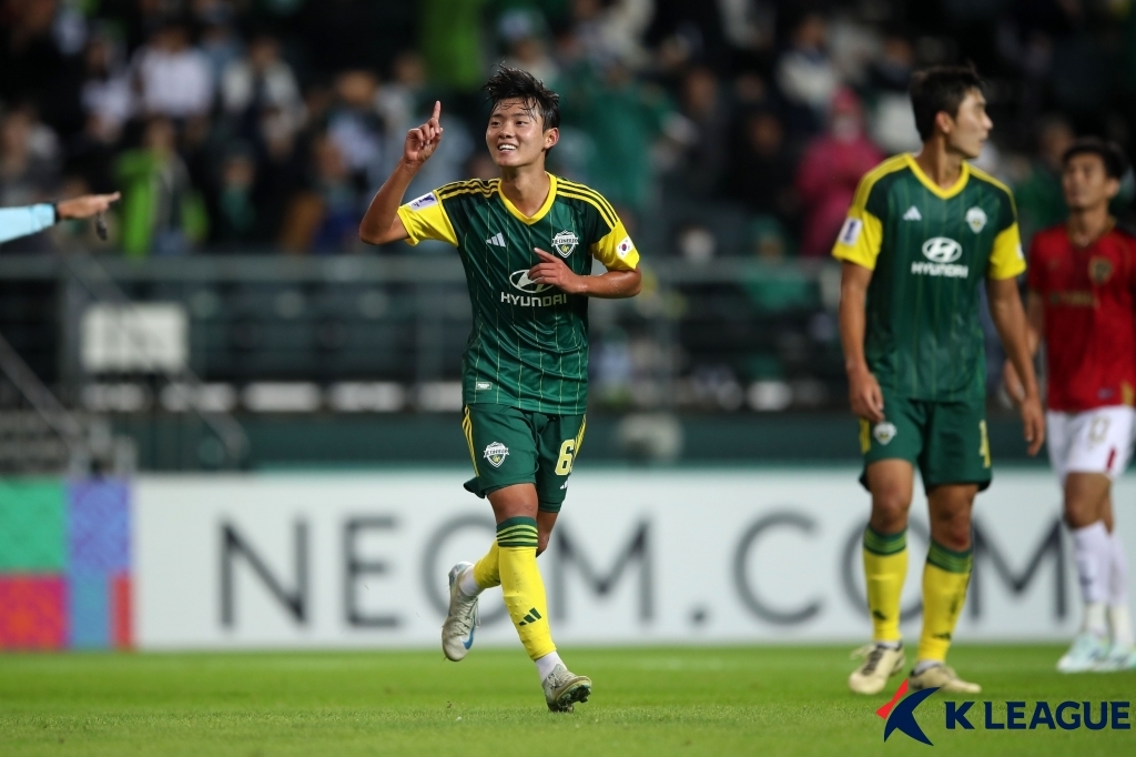 진태호(전북 현대). 한국프로축구연맹 제공