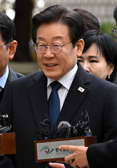 이재명 대표, ‘위증교사’ 1심 선고공판 출석