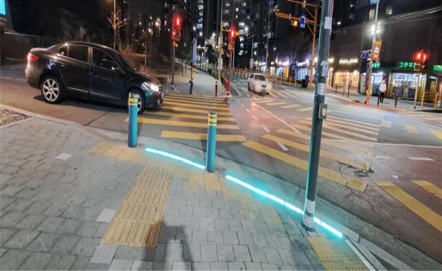 올해 상반기 서울시 최우수 안전 신고 사례인 바닥신호등 오작동. 서울시 제공