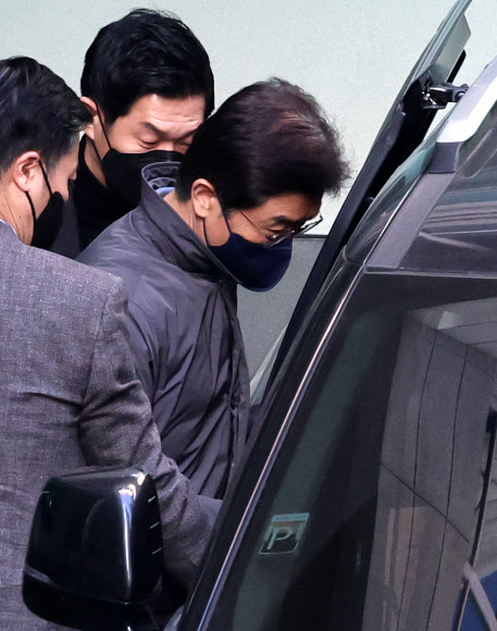 김봉식 서울경찰청장 검찰 송치