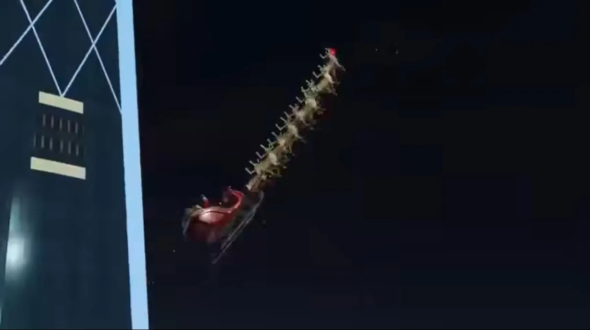 롯데월드타워 지나는 산타. NORAD 공식 인스타그램 영상 캡처