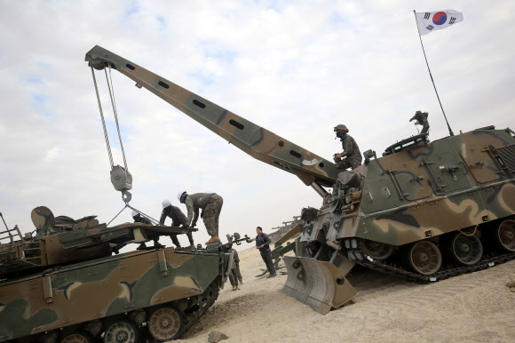 UAE 현지 연합훈련 성공리에 마친 육군 기계화부대