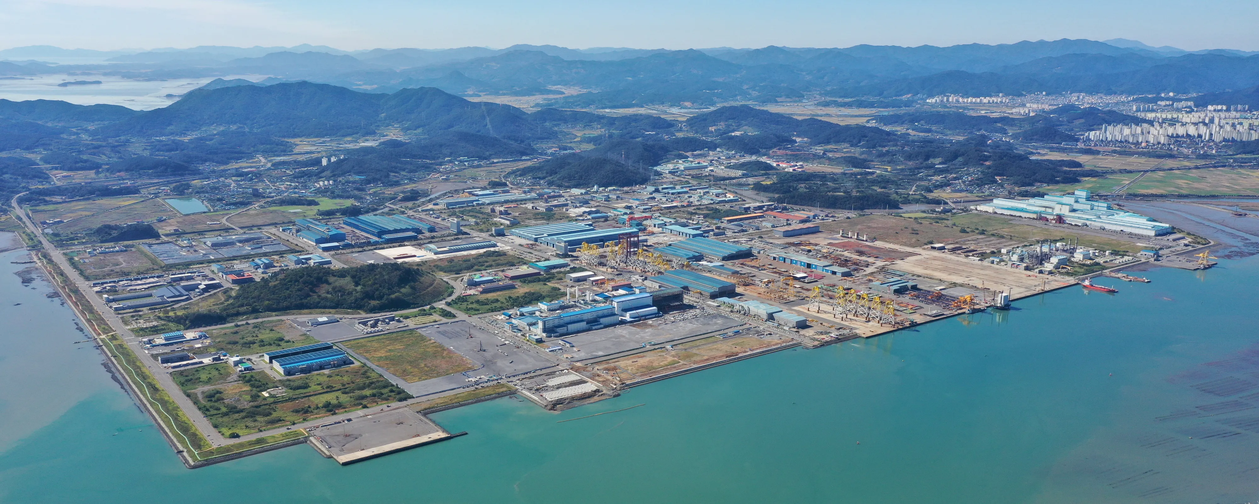 광양만권경제자유구역 율촌 제1산업단지. 
광양만권경제자유구역청 제공