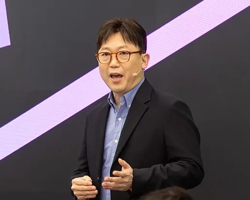 용석우﻿ 삼성전자 영상디스플레이사업부장(사장)