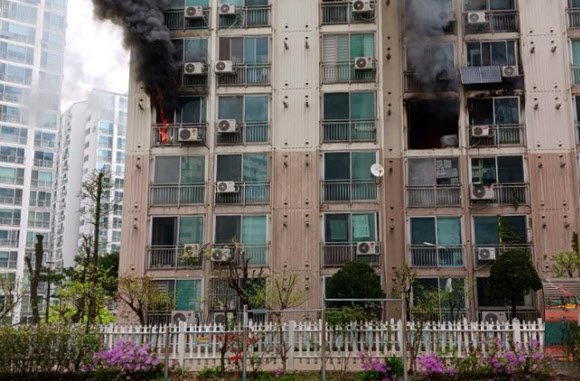 관악구 봉천동 아파트 화재