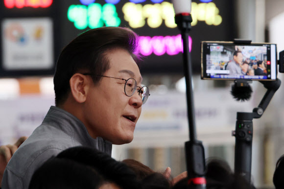 강원 도민들에게 지지 호소하는 이재명 후보