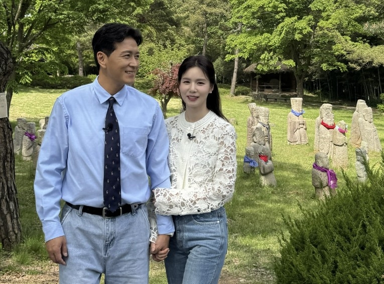 배우 진태현(왼쪽)과 부인인 배우 박시은. 진태현 인스타그램 캡처