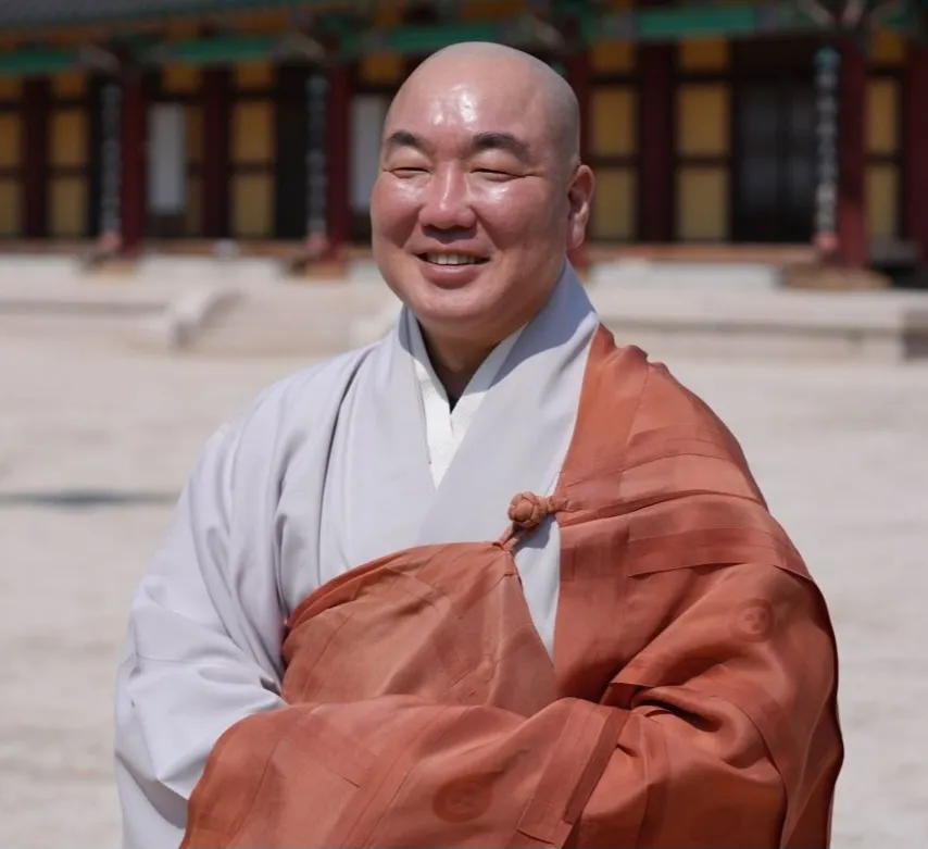 지난 9일 화엄사 주지로 취임한 우석스님.