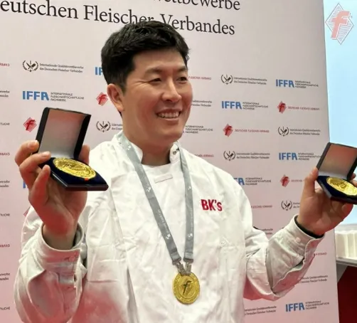 야구선수 출신 방송인 김병현이 국제식육전문박람회에서 금메달 6개를 수상했다. 김병현 인스타그램 캡처