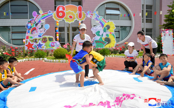 북한,  6·1 국제아동절 맞아 다채로운 기념행사