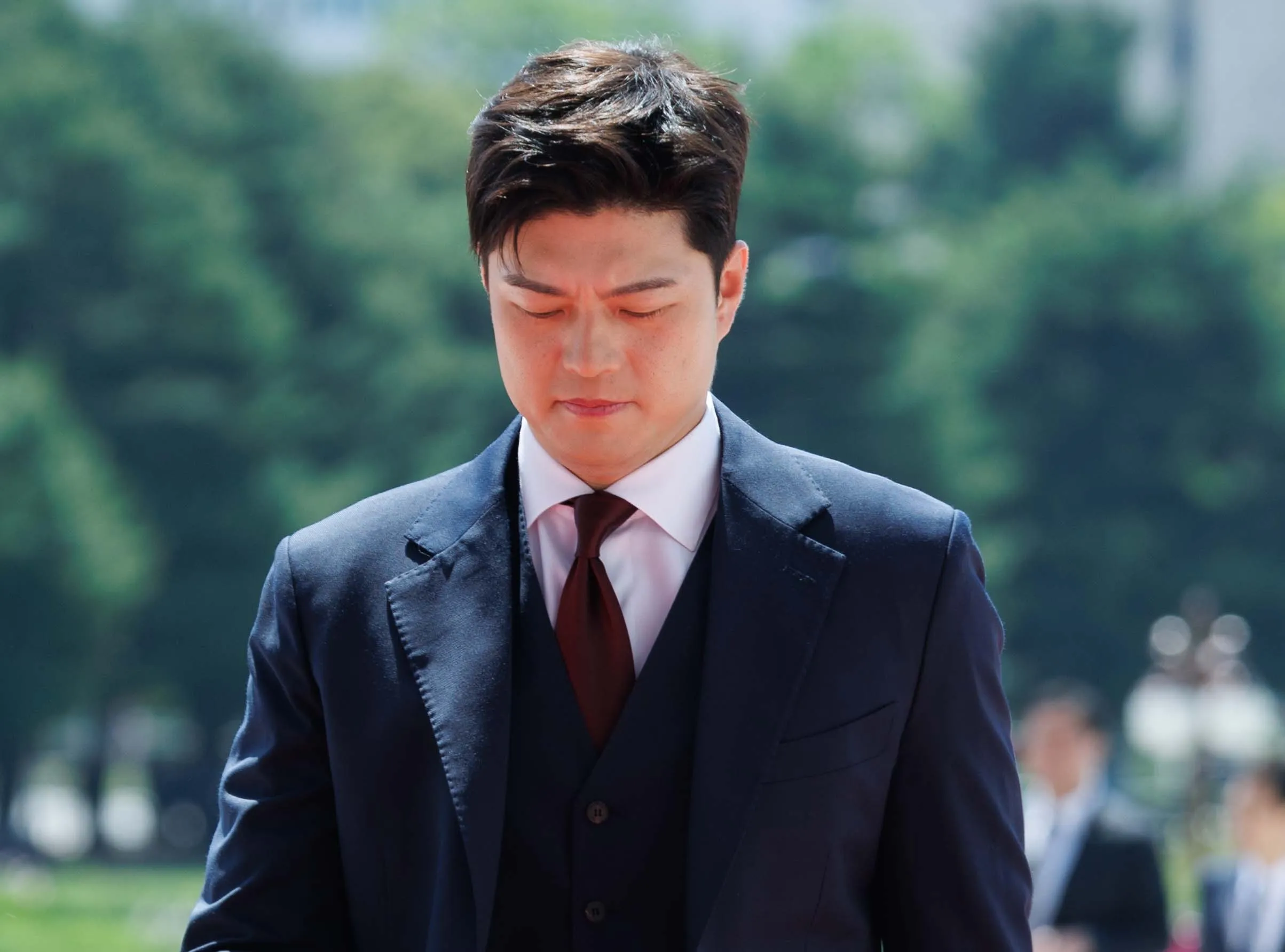 김용태 국민의힘 비상대책위원장이 4일 오전 서울 여의도 국회의사당에서 열린 제21대 대통령 취임선서에 참석하고 있다.
