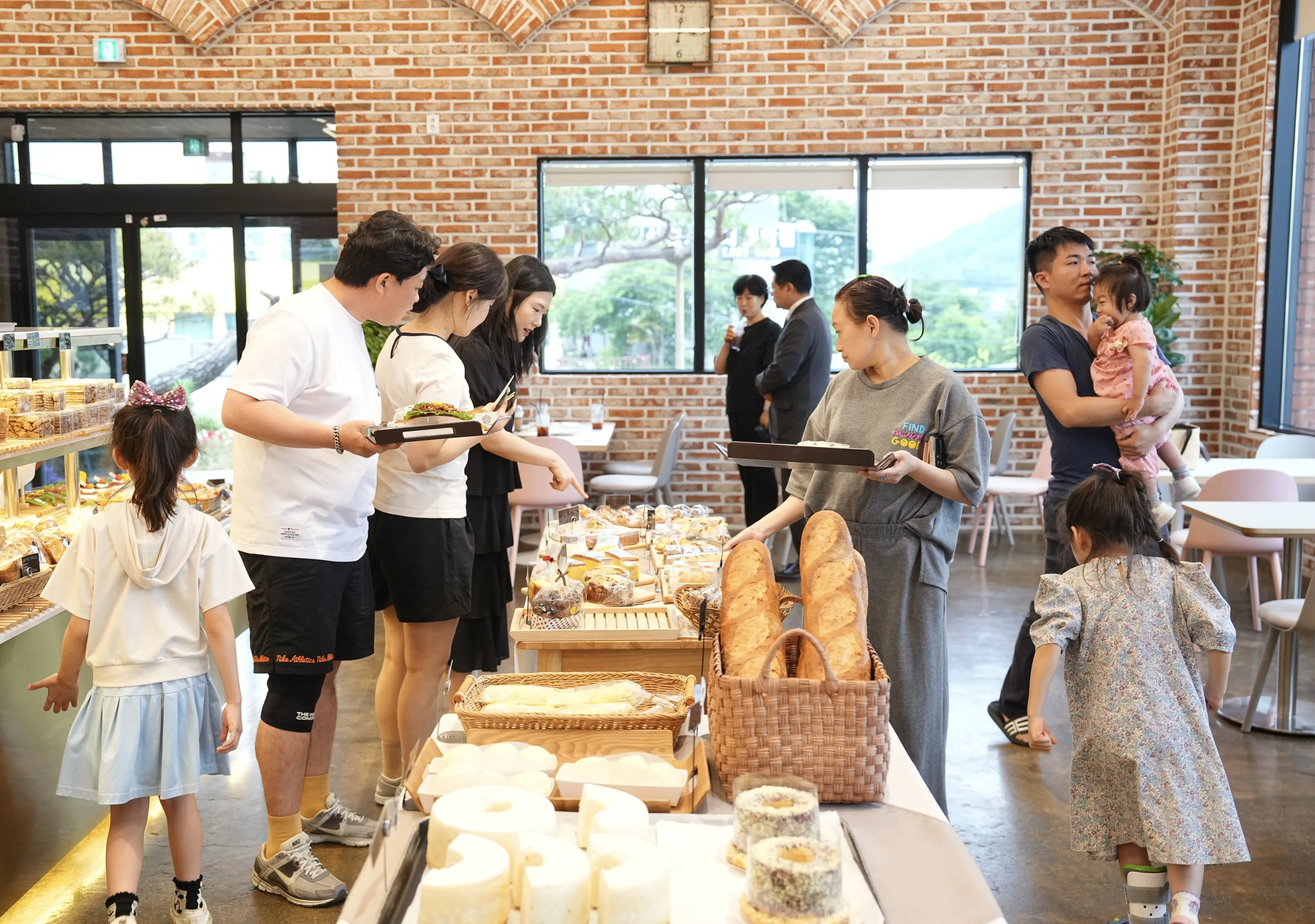 충남 천안 76곳의 동네 빵집에서 ‘빵지순례 빵빵데이‘ 행사가 열리고 있다. 시 제공