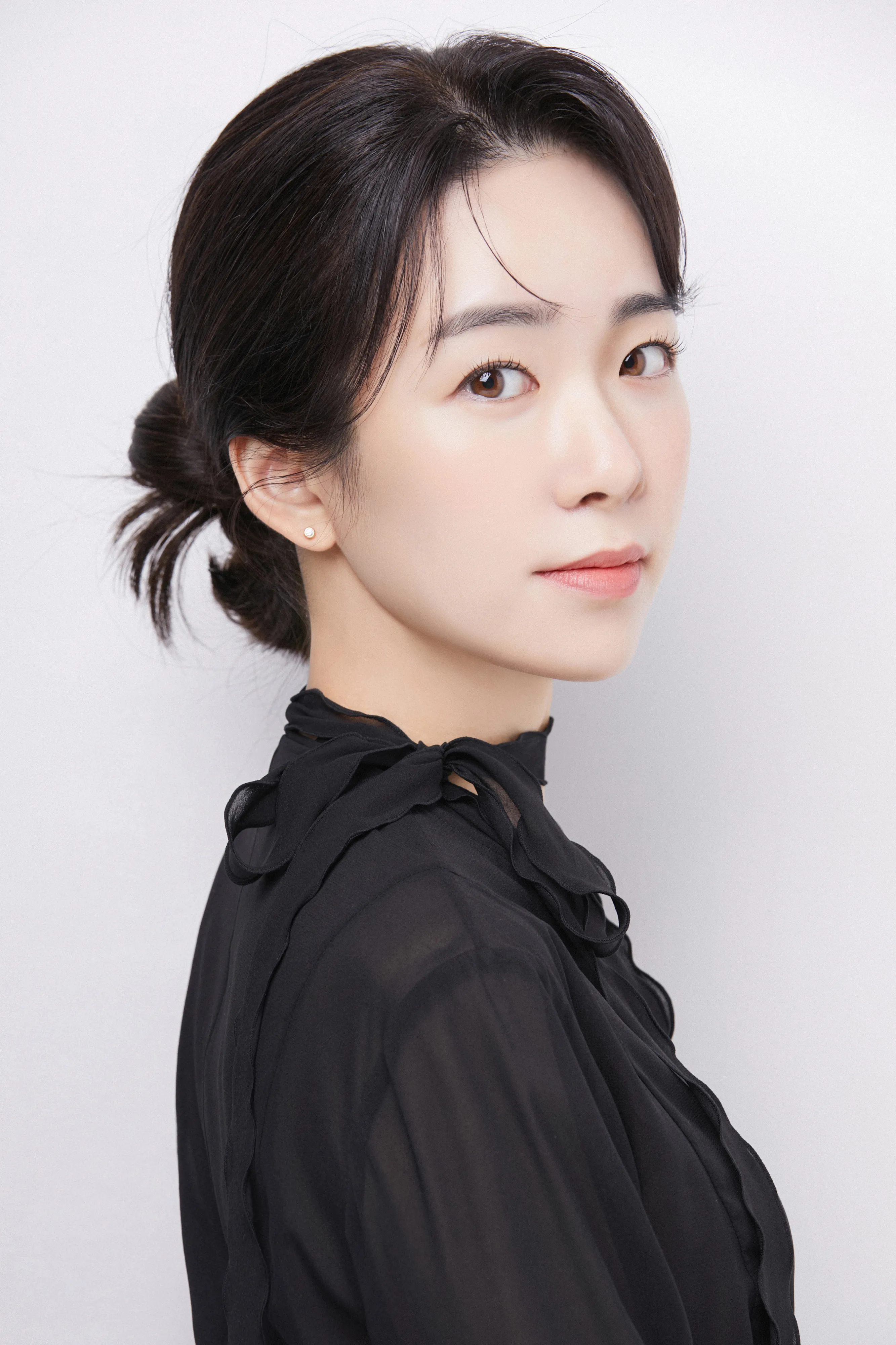 오는 18일부터 닷새 동안 서울 강남구 코엑스에서 열리는 2025 서울국제도서전에는 소설가 장류진 등 다채로운 분야의 창작자들이 함께한다. 
서울국제도서전 제공