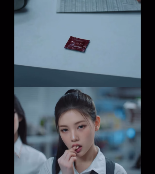 베이비돈크라이의 뮤직비디오 티저 영상 중 선정성 논란이 제기된 일부 장면. 유튜브 채널 ‘Baby DONT Cry’ 영상 캡처