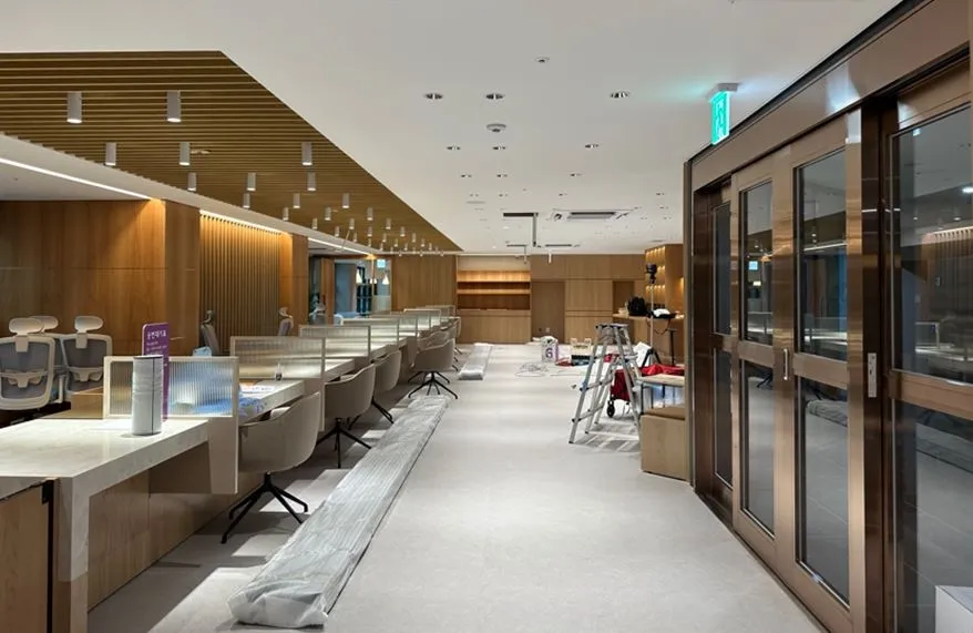 개청 전 마무리 작업 중인 신설동 주민센터 현장