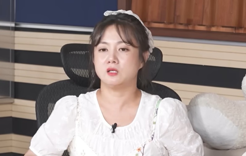 개그맨 박나래. 유튜브 채널 ‘나혼자산다 스튜디오’ 캡처