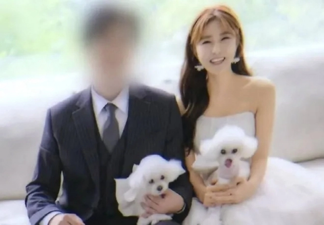 결혼 3개월 만에 남편(왼쪽)에 살해당한 30대 피해자의 결혼사진. JTBC 사건반장 캡처