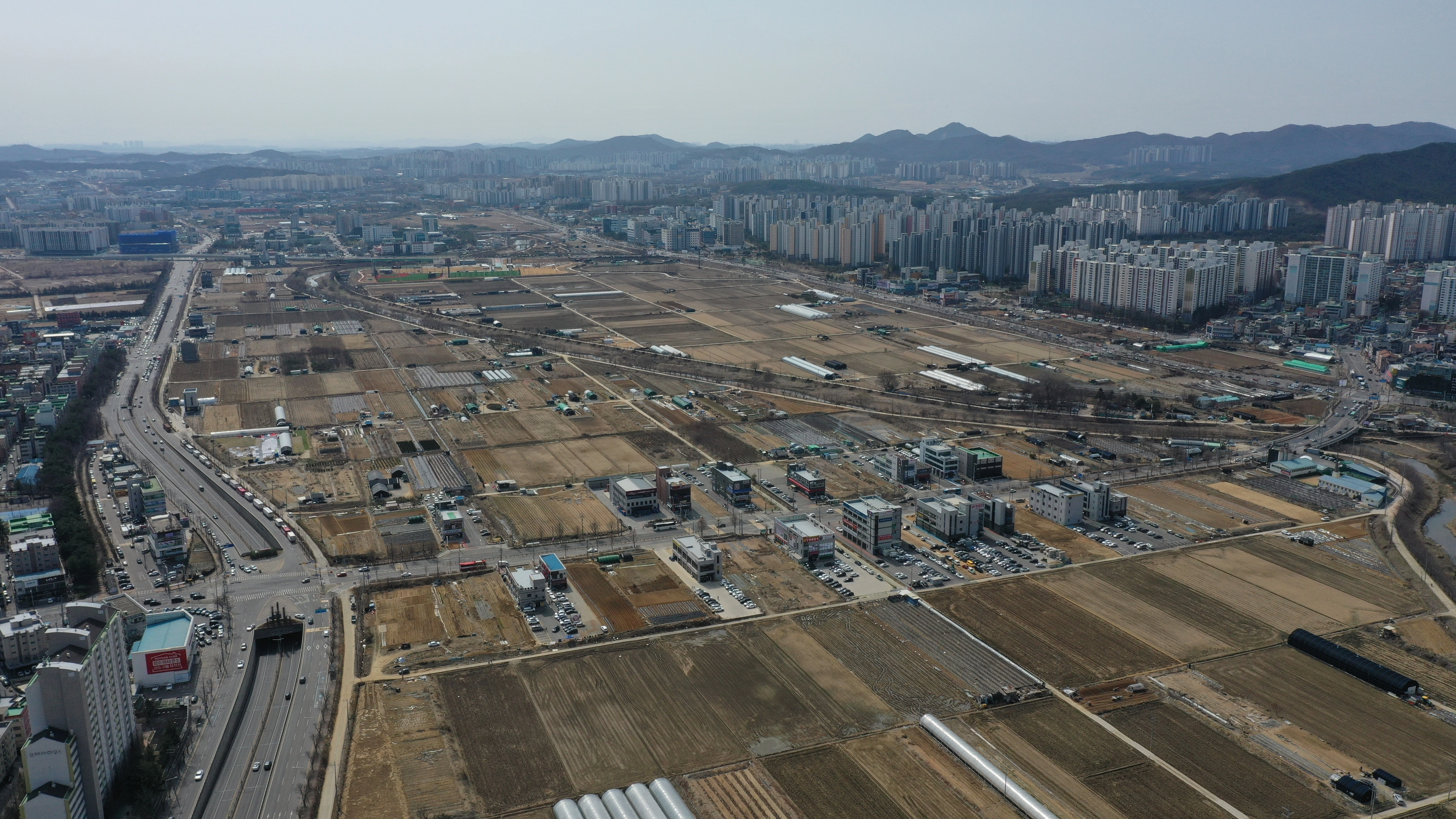 경기경제자유구역이 조성될 수원시 권선구 일대. 
수원시 제공