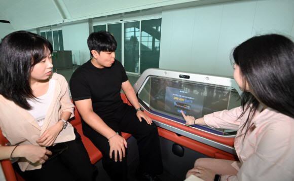 인천공항 자율주행 운송차량 시승