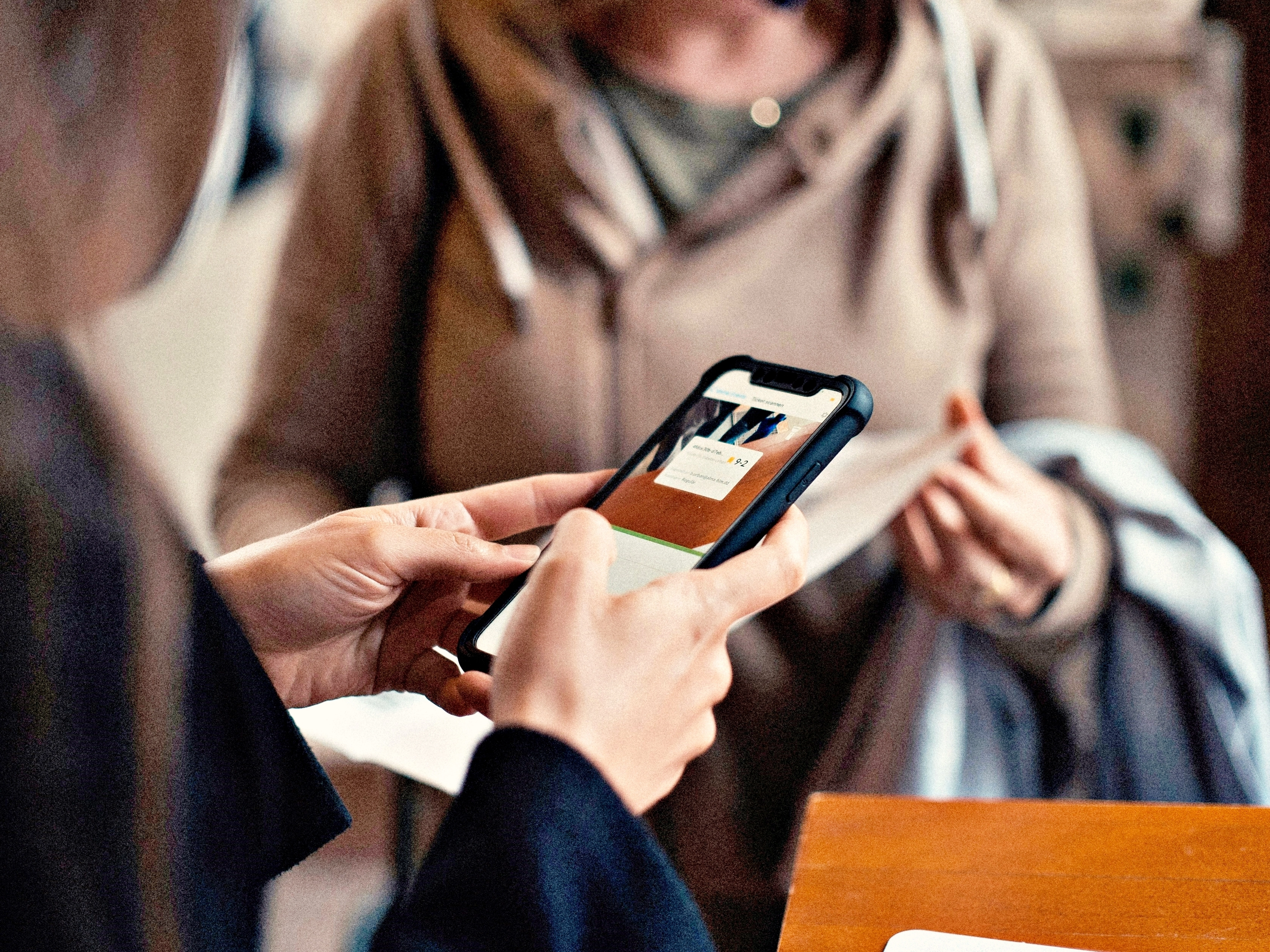 온라인 연애 중개 애플리케이션 자료 이미지. 언스플래쉬