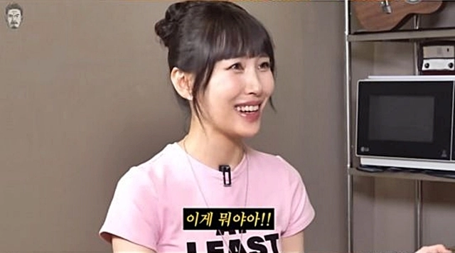 유튜브 채널 ‘꼰대희’에 출연한 그룹 원더걸스 출신 가수 선미. 유튜브 캡쳐