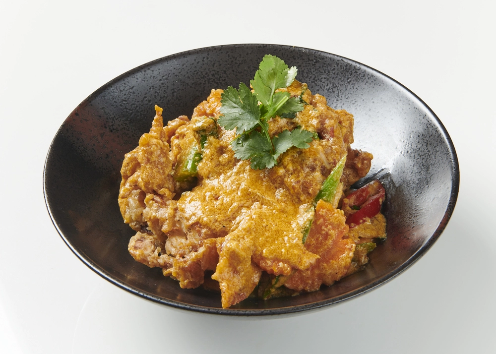 미국의 영양 전문가에 따르면 식단에 강황을 추가하면 체중 감량 정체기를 해소할 수 있다. 사진은 강황을 넣어 만든 요리. 아이클릭아트