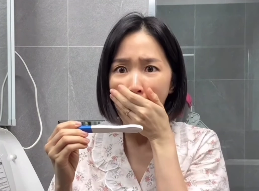 그룹 크레용팝 출신 초아가 임신 후 근황을 공개했다. 인스타그램