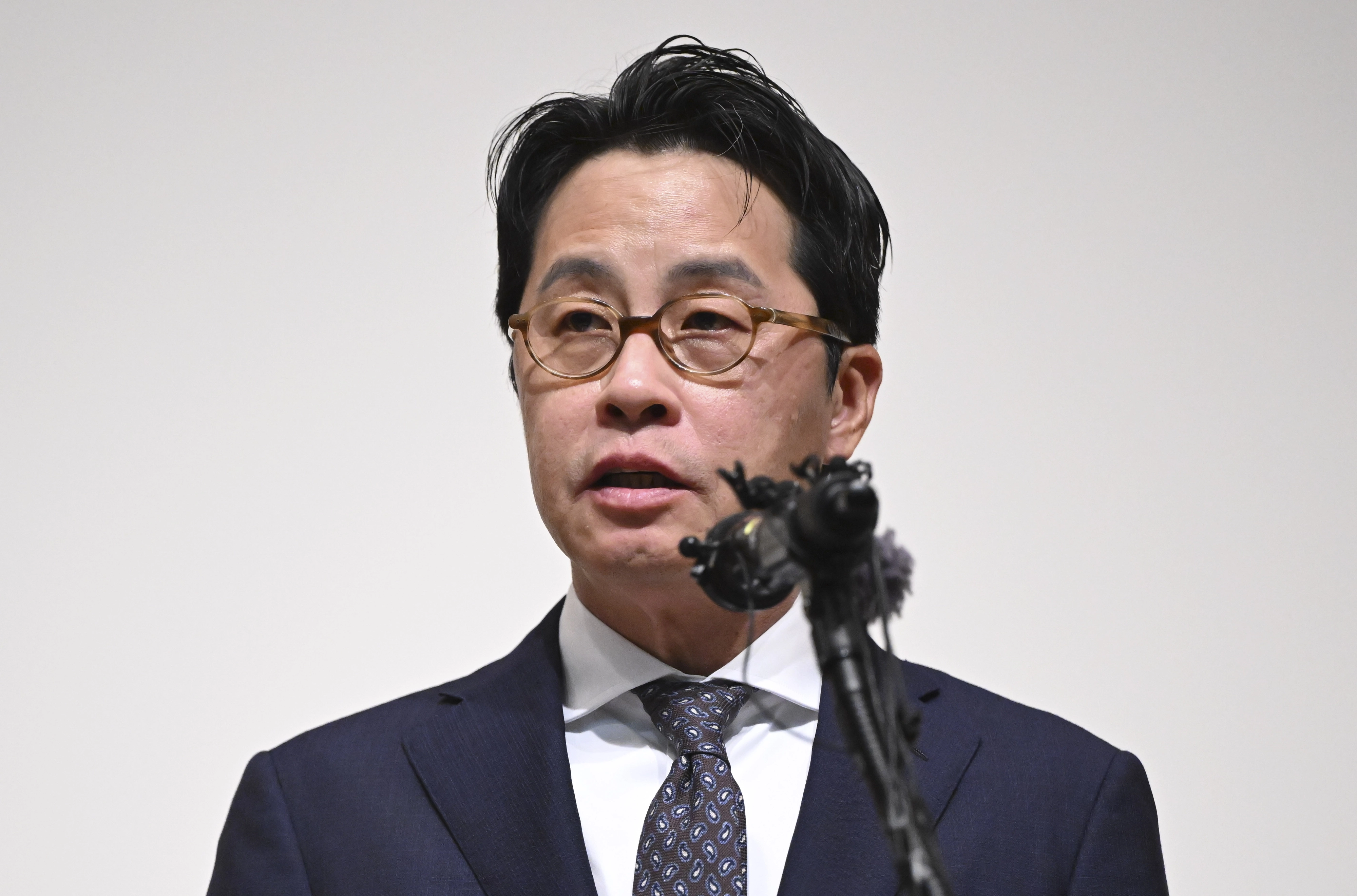 조좌진 롯데카드 대표이사가 18일 서울 중구 부영태평빌딩에서 기자회견을 열고 해킹 사고로 인한 고객 정보 유출 사태에 대해 설명하고 있다. 2025.9.18 이지훈 기자