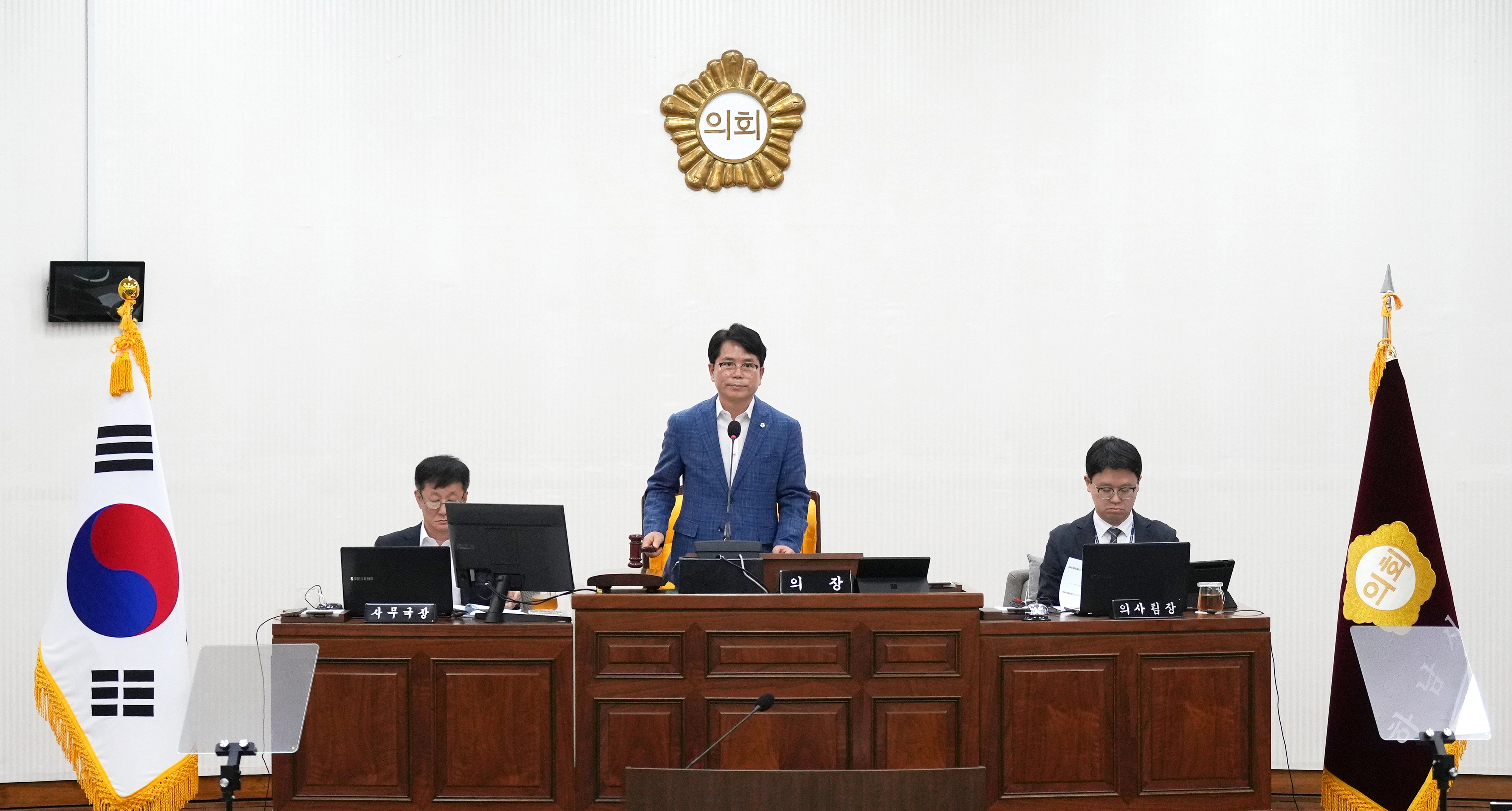 하남시의회 금광연 의장이 19일 제342회 임시회 제2차 본회의에서 폐회사를 하고 있다. 하남시의회 제공