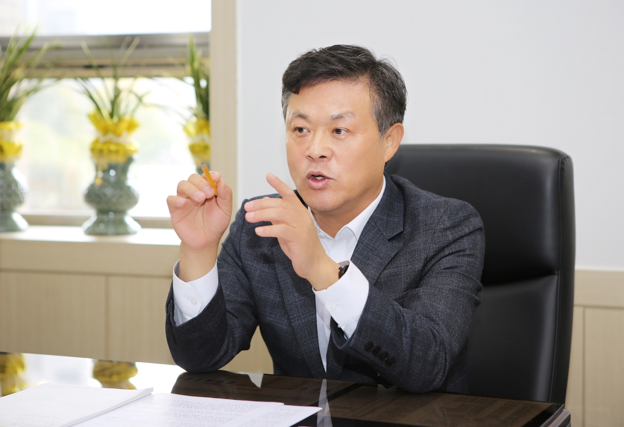 이학수 전북 정읍시장이 22일 서울신문과의 인터뷰에서 웰니스 관광도시 청사진에 대해 설명하고 있다.
정읍시 제공