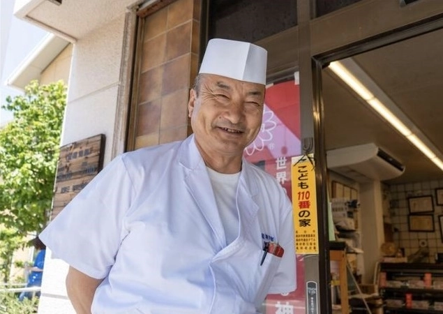 일본의 명물 고로케인 ‘고베 고로케 극미’를 만들어 낸 닛타 시게루 사장. 일본 프레지던트 온라인 캡처