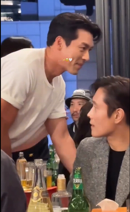 현빈 손예진 부부. X 캡처