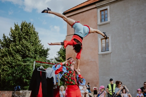 초청작품 - 향수  . 부산문화재단 제공