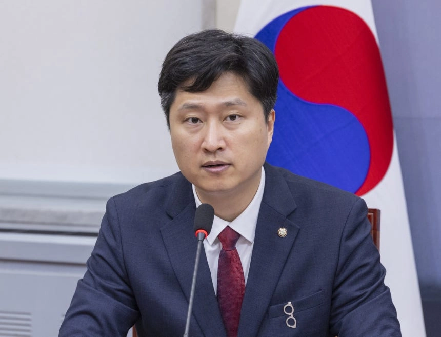 국민의힘 우재준 최고위원이 지난달 27일 국회에서 열린 최고위원회의에서 발언하고 있다. 연합뉴스