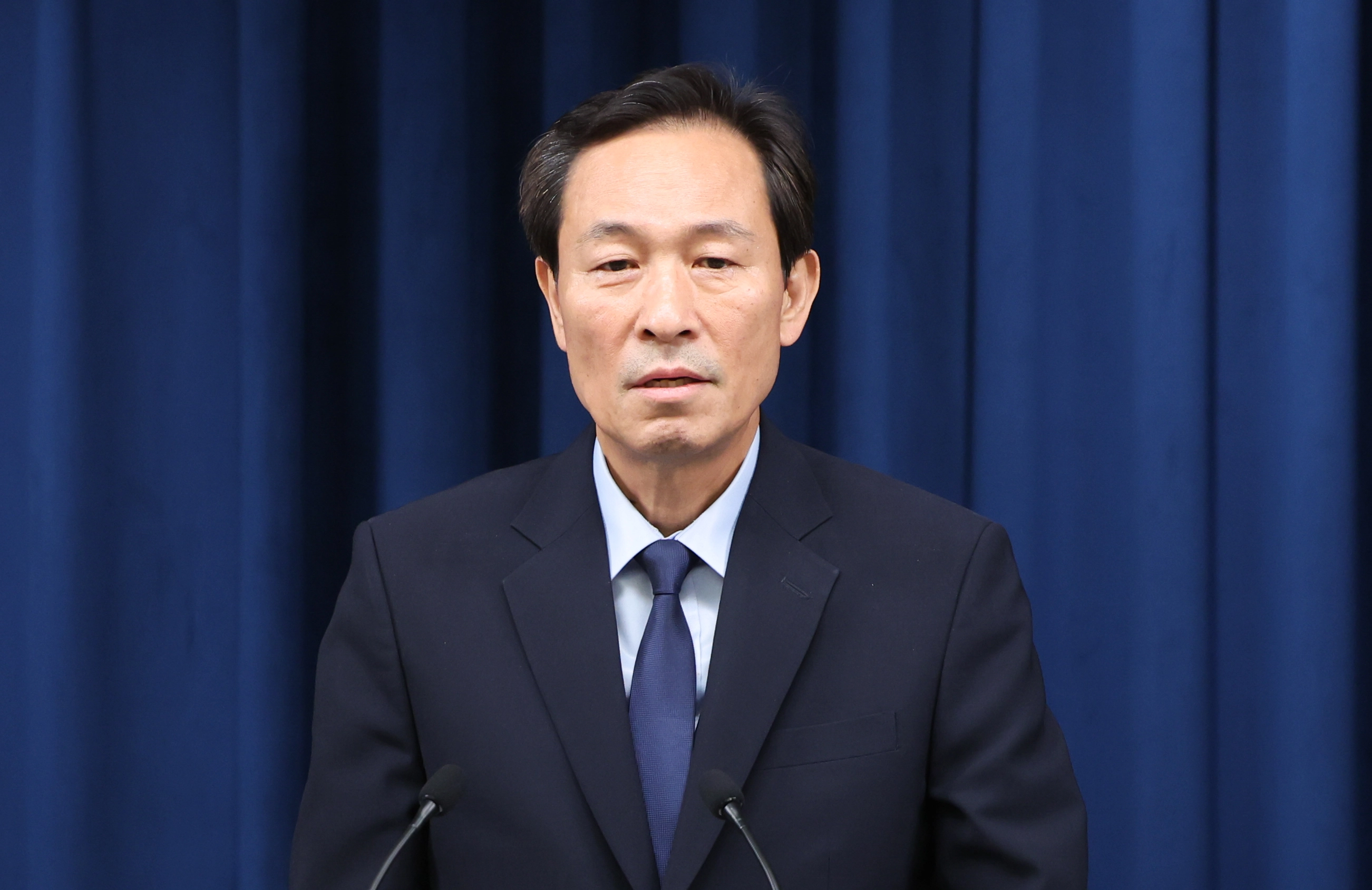 우상호 정무수석  우상호 정무수석이 7월 1일 서울 용산구 대통령실 청사에서 야5당 회동 관련 브리핑을 하고 있다. 
뉴스1