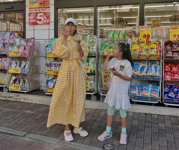 조윤희와 딸 로아 양. 조윤희 인스타그램