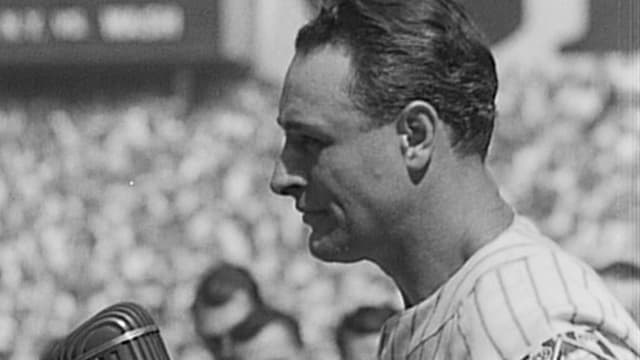 1939년 자신의 은퇴식에서 은퇴사를 전하는 루 게릭. MLB닷컴 제공